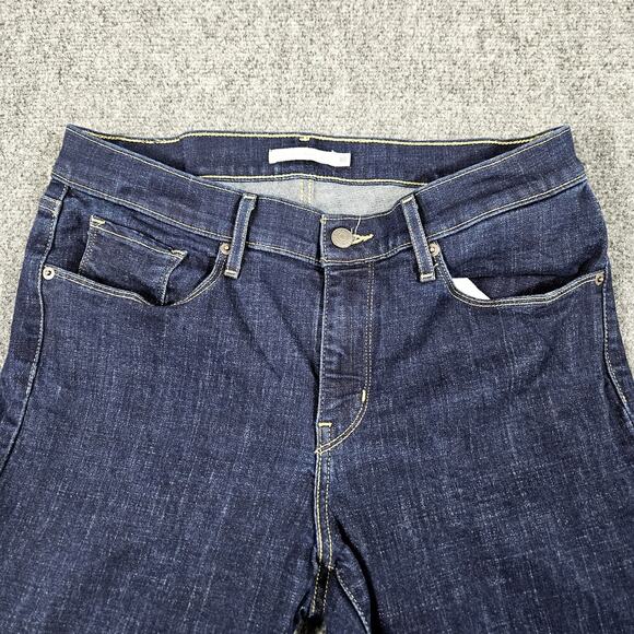 Levis Jeans Classic Bootcut Size 10 (31x31) Blue Denim Mid Rise Stretch - Picture 2 of 9